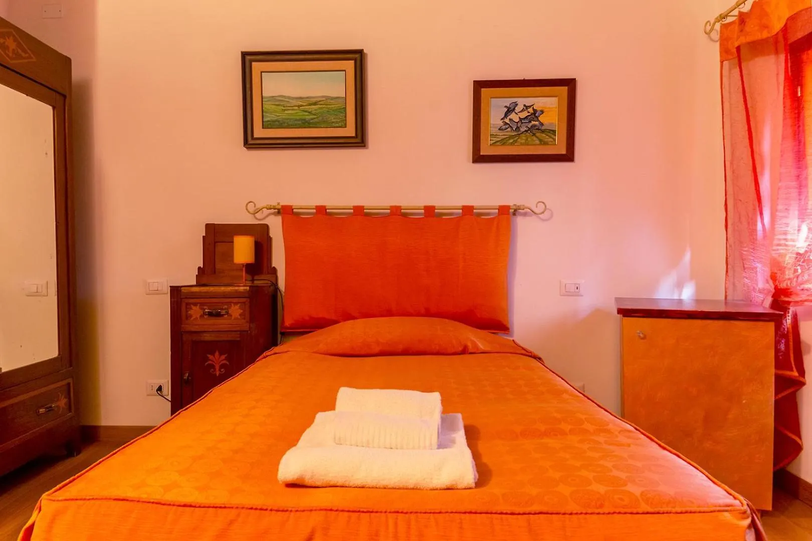 Casacenti B&B Siena 0*,  Italia